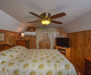 Photo 4 - Mountain House