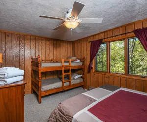 Photo 5 - Oakleaf Lodge