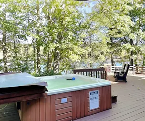 Photo 5 - Shelby-on-the-lake