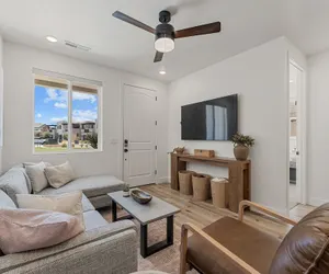 Photo 2 - Famcation Station #88