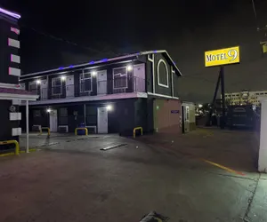 Photo 2 - Motel 9