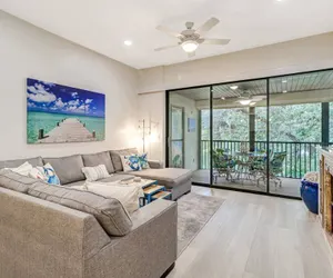 Photo 4 - 3621 Wild Pines Dr #211