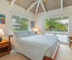 Photo 4 - Makana Nui 3 Bedroom Home by RedAwning