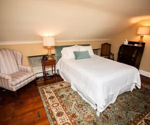 Photo 5 - Plumsteadville Inn