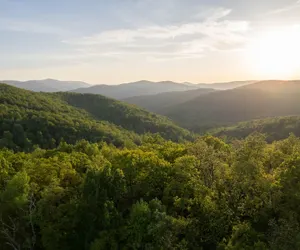 Photo 2 - Love Ridge Mountain Lodging