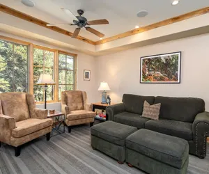 Photo 2 - Luxurious Condo -Modern Condo! - SM #207 by Bear Valley Vacation Rentals