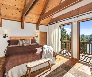 Photo 5 - Overlooking Beautiful Bear Lake VH#318 by Bear Valley Vacation Rentals