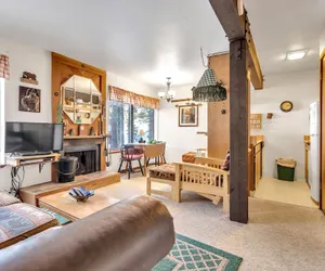 Photo 2 - Pet friendly condo Bear Valley TAM#5 by Bear Valley Vacation Rentals