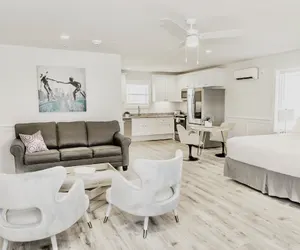 Photo 4 - Saltwater Suites