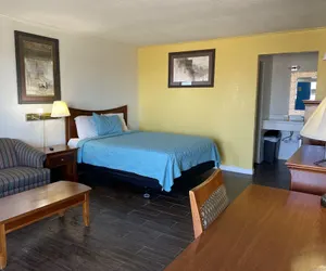 Photo 5 - Champions Inn