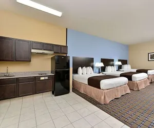 Photo 4 - Western Inn & Suites