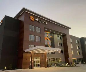 Photo 2 - La Quinta Inn & Suites By Wyndham Galt Lodi North