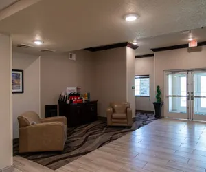 Photo 5 - Cobblestone Inn & Suites - Springfield