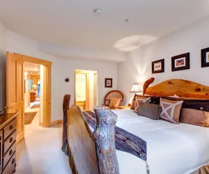 Photo 5 - Black Bear Lodge 2 Bedrooms BBL-251 by KBM