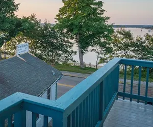 Photo 2 - The Inn on Onset Bay