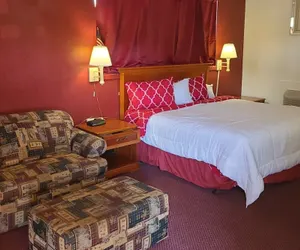Photo 4 - Coratel Inn & Suites by Jasper Hutchinson