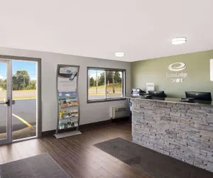 Photo 4 - Suburban Studios Portage