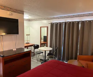 Photo 5 - American Inn