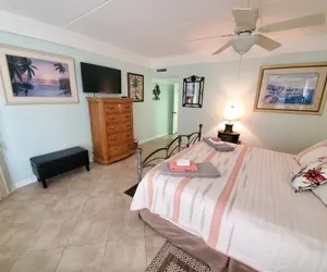 Photo 5 - Island House B107