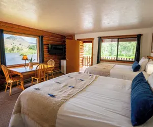 Photo 5 - River's Fork Lodge