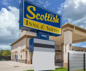 Photo 2 - Scottish Inns & Suites Hitchcock/Santa Fe