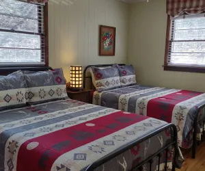 Photo 5 - Cozy Creek Cottages