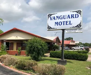 Photo 2 - Vanguard Motel