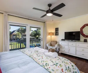 Photo 5 - Newly Remodeled Two-story Condo w/ Wifi - Steps From Beach & Dining