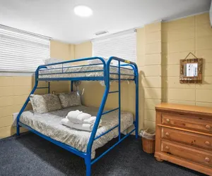 Photo 5 - 470 Tarpon Blvd