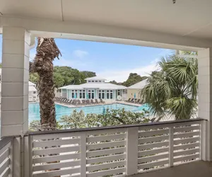 Photo 2 - 515 Sunsuite