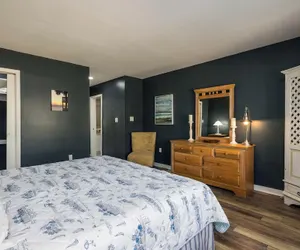 Photo 5 - 606 New Haven