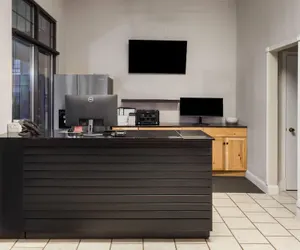 Photo 4 - Days Inn by Wyndham Branson Ozarks