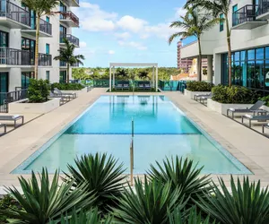 Photo 2 - AKA West Palm