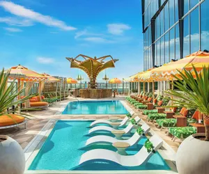 Photo 2 - AC Hotel Downtown Los Angeles, a Marriott Hotel