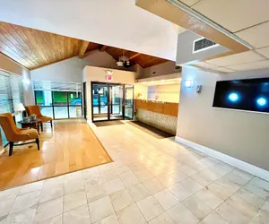 Photo 5 - Bayou Inn & Suites