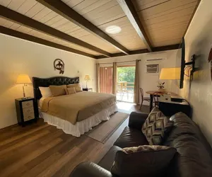 Photo 5 - Riverfront Lodging