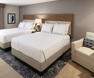 Photo 4 - Candlewood Suites Detroit Sterling Heights by IHG