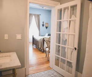 Photo 4 - Boonville Luxury Lodging