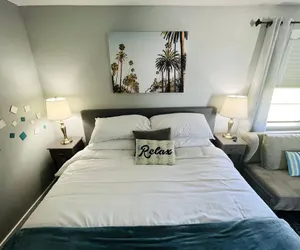 Photo 5 - 1915 Beach Club