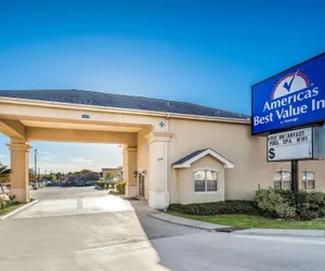 Photo 2 - Americas Best Value Inn New Braunfels San Antonio