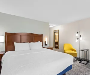 Photo 4 - Hampton Inn DeKalb, IL