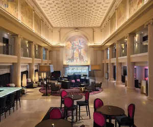 Photo 2 - Renaissance Denver Downtown City Center Hotel