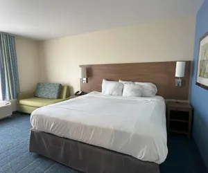 Photo 3 - Sleep Inn & Suites Altoona North