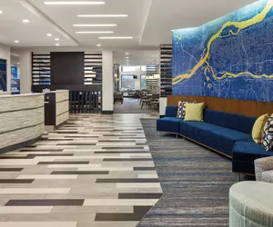 Photo 3 - Holiday Inn Express Moline - Quad Cities Area by IHG
