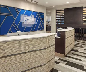 Photo 5 - Holiday Inn Express Moline - Quad Cities Area by IHG
