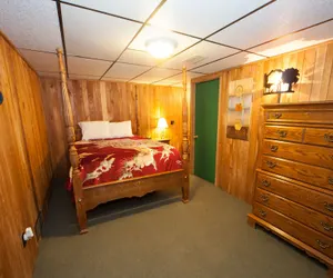 Photo 5 - Log Cabin Lodge & Suites