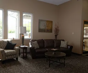 Photo 2 - Cobblestone Inn & Suites - Denison Majestic Hills