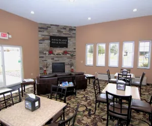 Photo 3 - Rock Island Inn & Suites