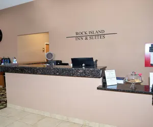 Photo 4 - Rock Island Inn & Suites