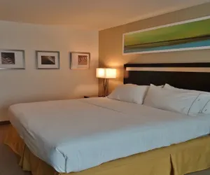 Photo 5 - Holiday Inn Express & Suites Montgomery by IHG